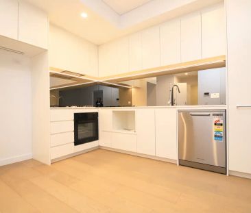 “Near New One Bedroom Apartment in the Heart of Bankstown” - Photo 2