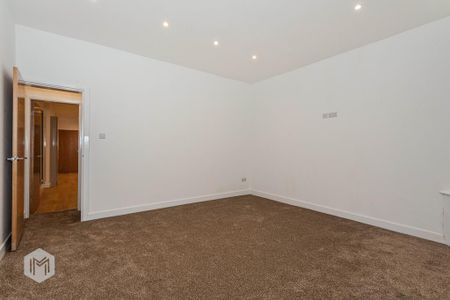 3 bedroom terraced house to rent - Photo 2