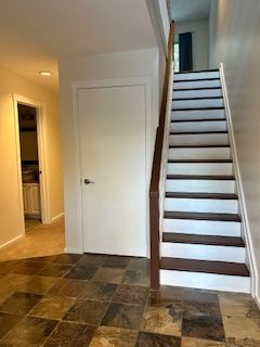 For Lease - 587 Oxbow Crescent, Collingwood, Ontario - Photo 2