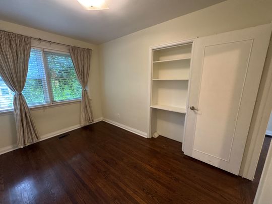 For Lease - 77 Churchill Avenue, Oshawa, Ontario - Photo 1