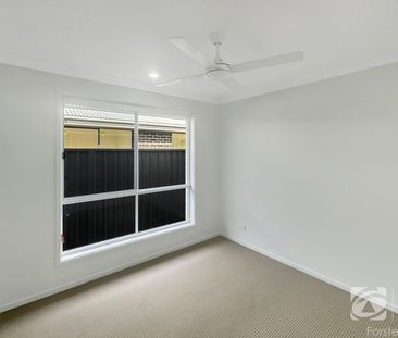 Four Bedroom Home Close to Schools, Shops & Beaches - Photo 5