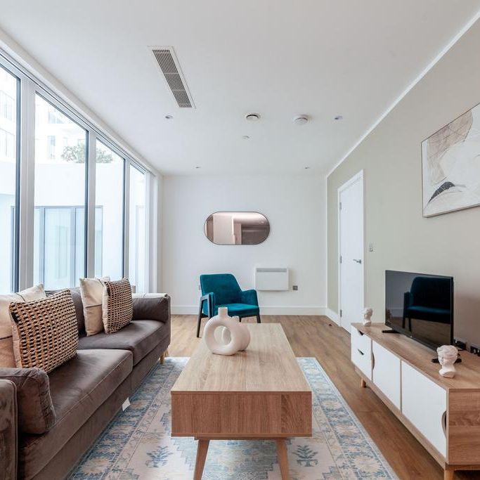 1 bedroom ground floor flat to rent - Photo 1