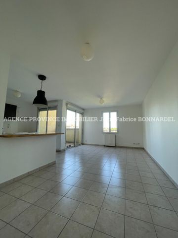 Location Appartement 2 pièces 58m² ST PAUL TROIS CHATEAUX 26130 - Photo 2