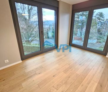 Superbe villa d'architecte de 7 pièces récente située à Anières - Photo 4