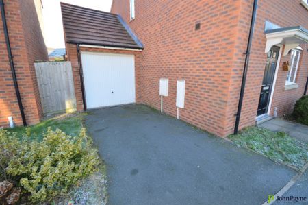 Surrey Drive, Stoke Village, Coventry, West Midlands, CV3 1PL - Photo 3