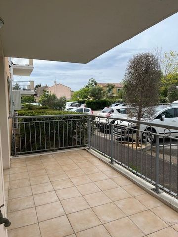 Location Appartement 2 pièces 46m² BRIGNOLES 83170 - Photo 3