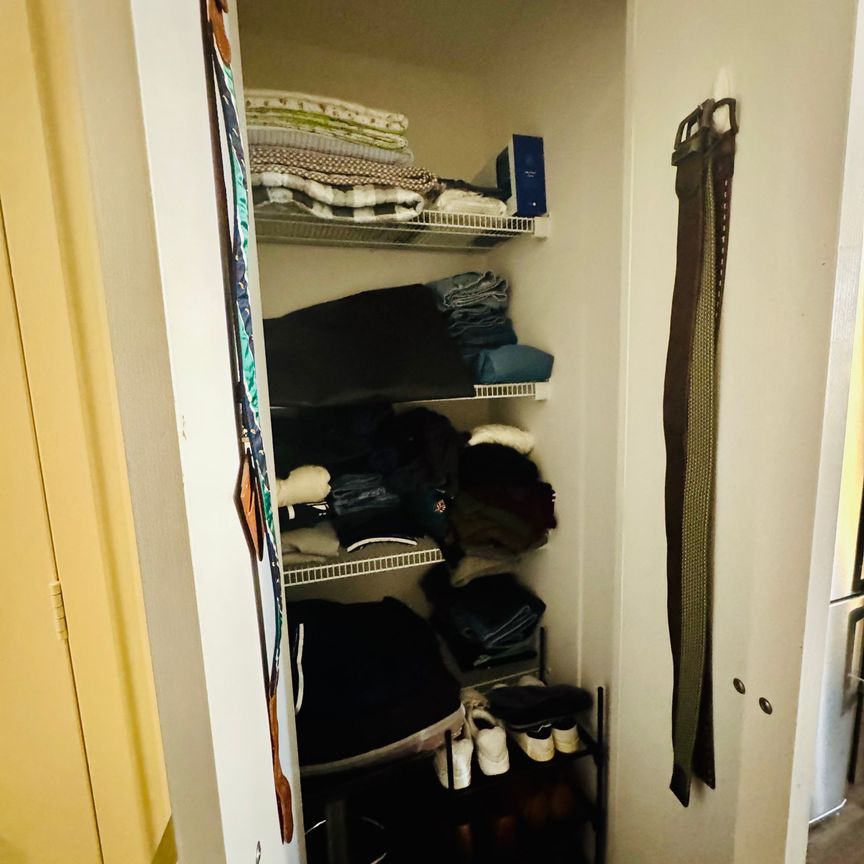 For Lease - 101 Charles Street, Toronto, Ontario - Photo 1