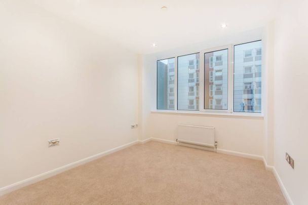 1 Bed Flat, Landsowne Road, CR0 - Photo 1