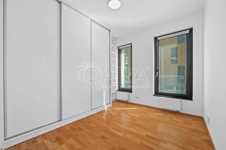 Pronájem, byt 4+kk, Baarova, 109 m - Fotografie 3