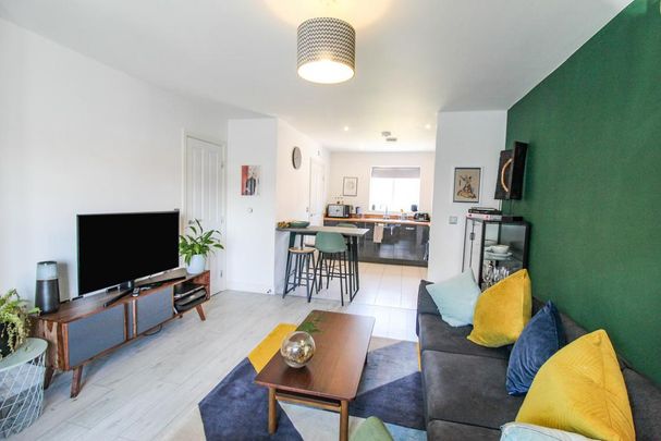 2 bedroom semi-detached house to rent - Photo 1