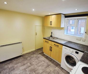 1 bedroom maisonette to rent - Photo 4