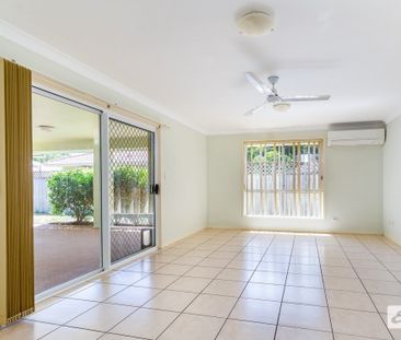 FOUR BEDROOM HOME IN QUIET CUL-DE-SAC - Photo 1