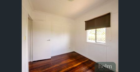 Great Location Home in Acacia Ridge - Photo 3