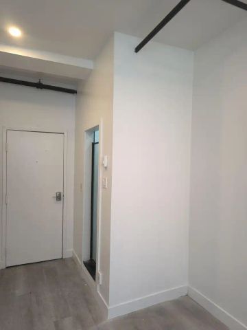591 Ash and 2024 Wellington — 2-1/2 - Photo 5