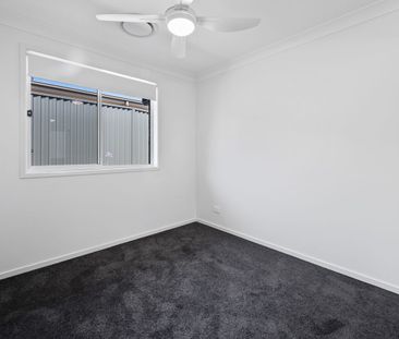 Modern 2 Bedroom Duplex - Photo 3