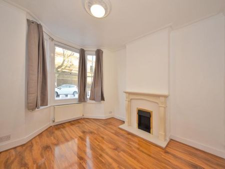 5 bedroom terraced house to rent - Photo 2
