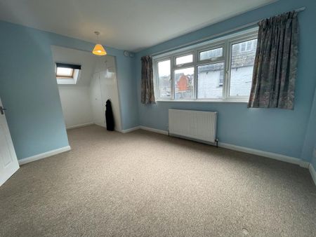 3 bedroom detached house to rent - Photo 5