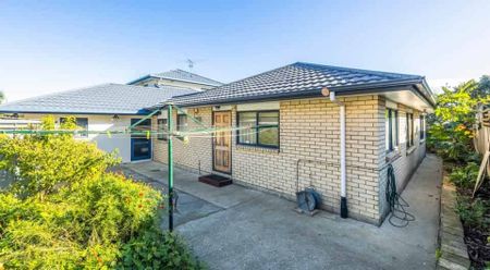 Move-In Ready Sanctuary in Goodwood Heights 2BRM - Photo 5