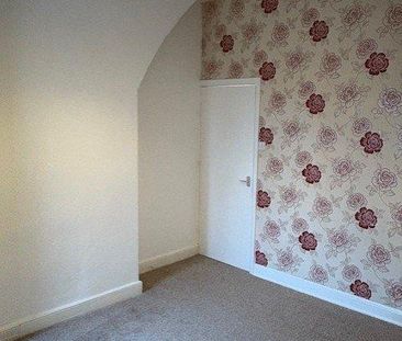 2 bedroom property to rent - Photo 2