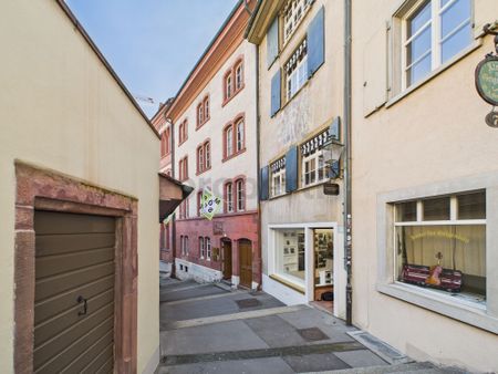 4-room apartment in the historic Totengässlein in the middle of Basel's old town - Photo 5