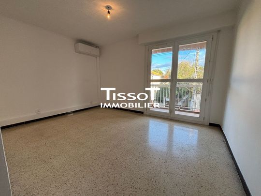Location Appartement 4 pièces 77m² NIMES 30000 - Photo 1