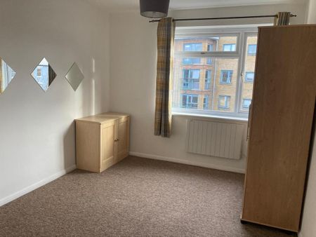 1 bedroom flat to rent - Photo 2