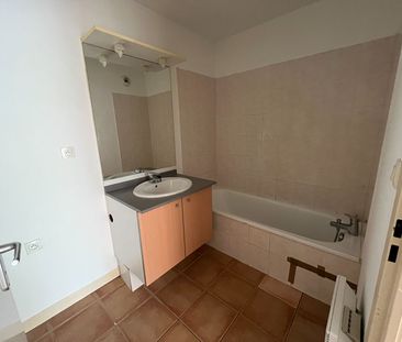 Location Appartement 3 pièces 57m² - Photo 6