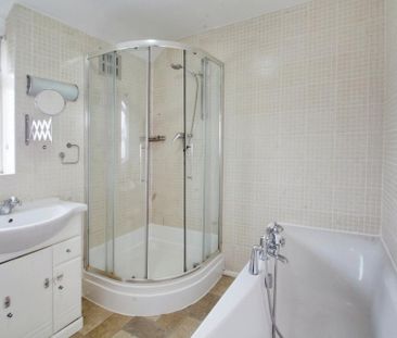 3 bedroom terraced house to rent - Photo 6