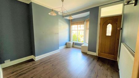 2 bedroom terraced house to rent - Photo 4