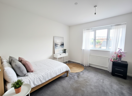 2 bedroom end of terrace house to rent - Photo 2