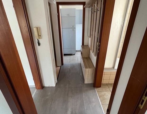 Gepflegte 2 Zimmer Wohnung - Photo 1