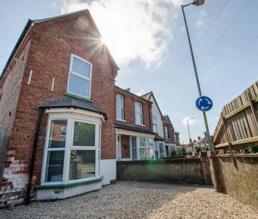 Property to rent - Photo 2