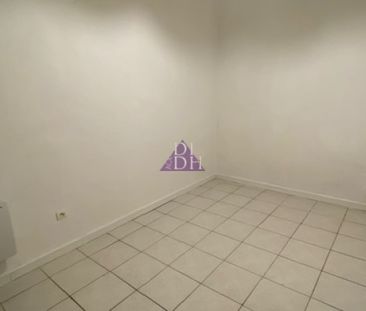 T2 Rénové centre historique - Photo 6