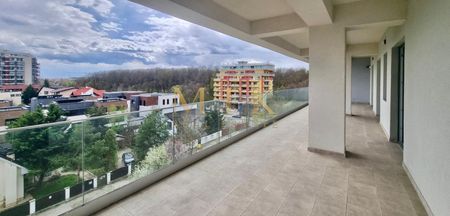 Apartament cu 3 camere | LUX | Prima inchiriere - Fotografie 3