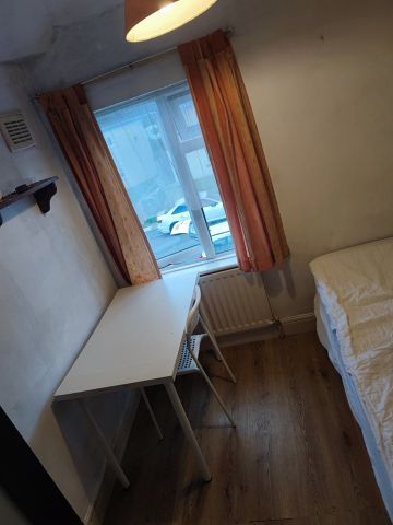Room in a Shared House, Gerard Avenue, CV4 - Photo 3