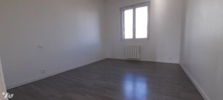 Appartement au 1er étage - Photo 3