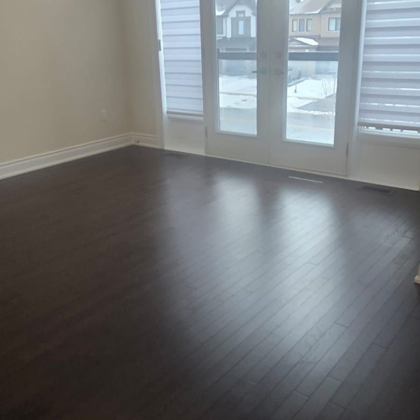 For Lease - 123 Kennedy Boulevard, New Tecumseth, Ontario - Photo 1