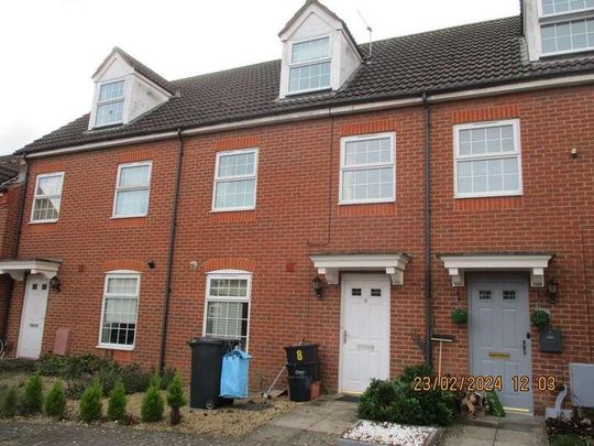 Darling Close, Swindon, SN3 - Photo 1