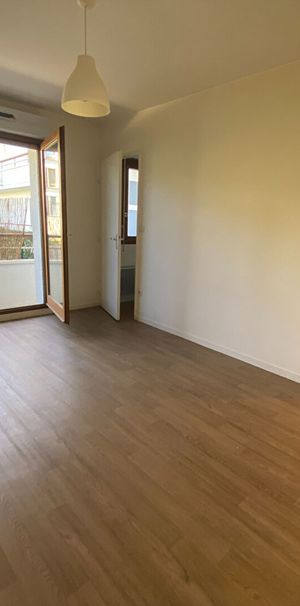 Appartement T1 à Saint jacques de la lande - Photo 1