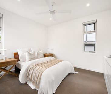 Architecturally Designed Family Haven in the Heart of Castlecrag - Photo 6