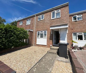 3 bedroom terraced house to rent - Photo 1