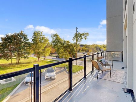 For Lease - 49 Charles Street Unit# 204, Newmarket, Ontario - Photo 2