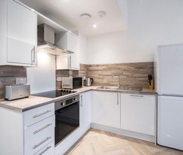 2 bedroom flat to rent - Photo 4
