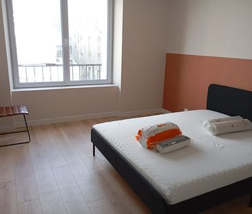 Location Appartement 4 pièces 83m² - Photo 6