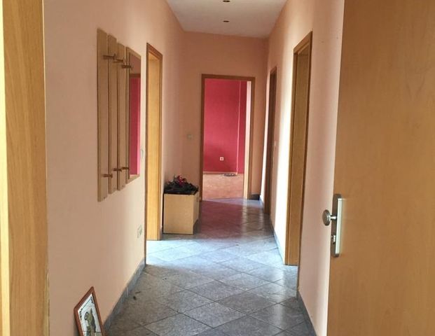 4 Zimmer Mietwohnung in Iserlohn Zentrum (2. OG, 133 m²) - Foto 1