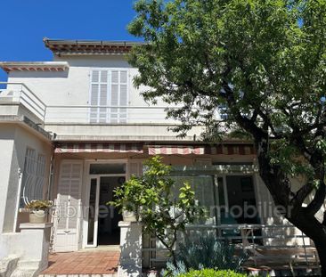 Location Appartement 3 pièces 81m² SANARY SUR MER 83110 - Photo 6