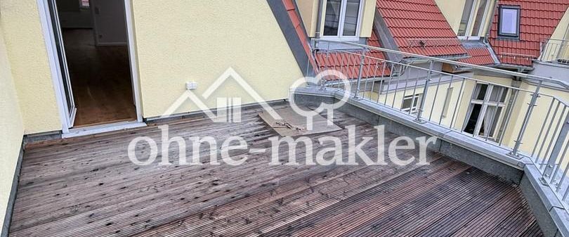 2-Zimmer-Dachgeschosswohnung mit zwei Dachterrassen in Friedenau - Foto 1