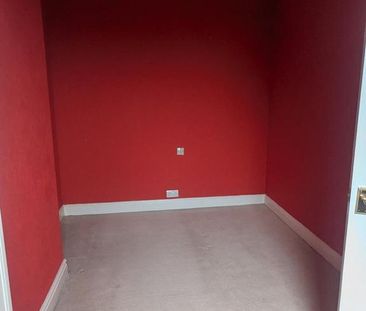 4 bedroom terraced house to rent - Photo 2