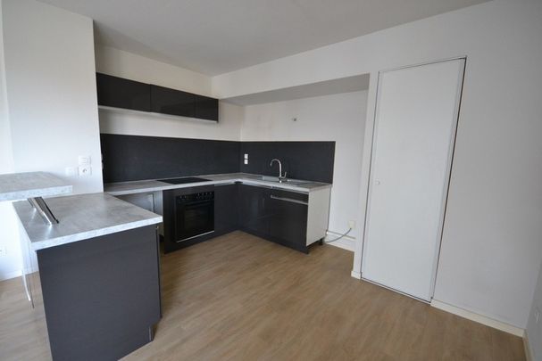 Location Appartement 3 pièces 64m² ST SEBASTIEN SUR LOIRE 44230 - Photo 1