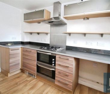 Bishops Way, Castleford, West Yorkshire, WF10 - Photo 6